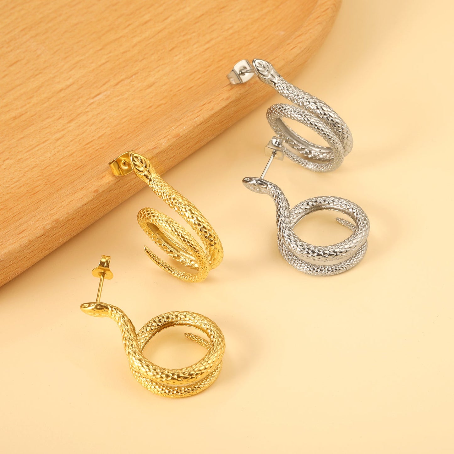 Coil Snake Earrings 7.7*30mm