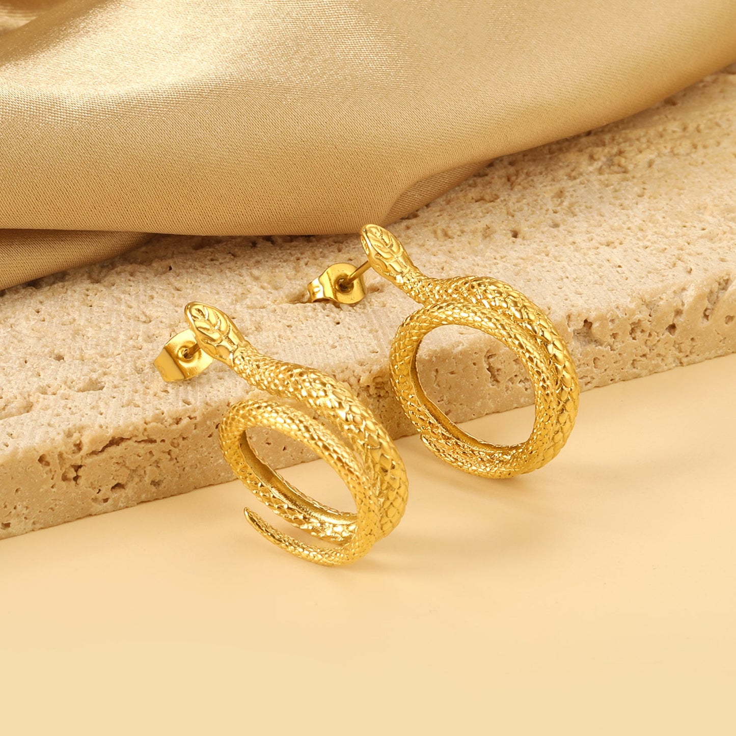 Coil Snake Earrings 7.7*30mm
