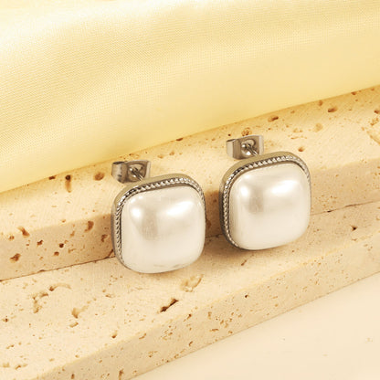 Lace Square with White Pearl Earrings 16.4*16.4mm