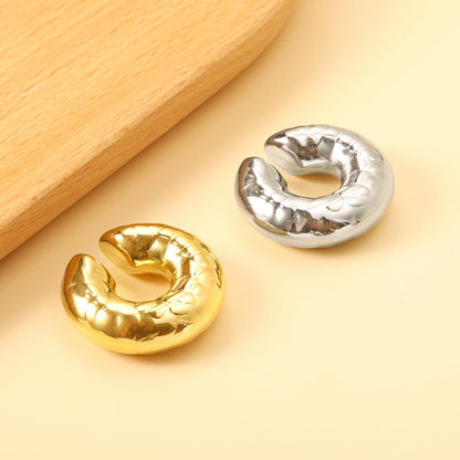 C-shaped Convex Ear Clip 30mm