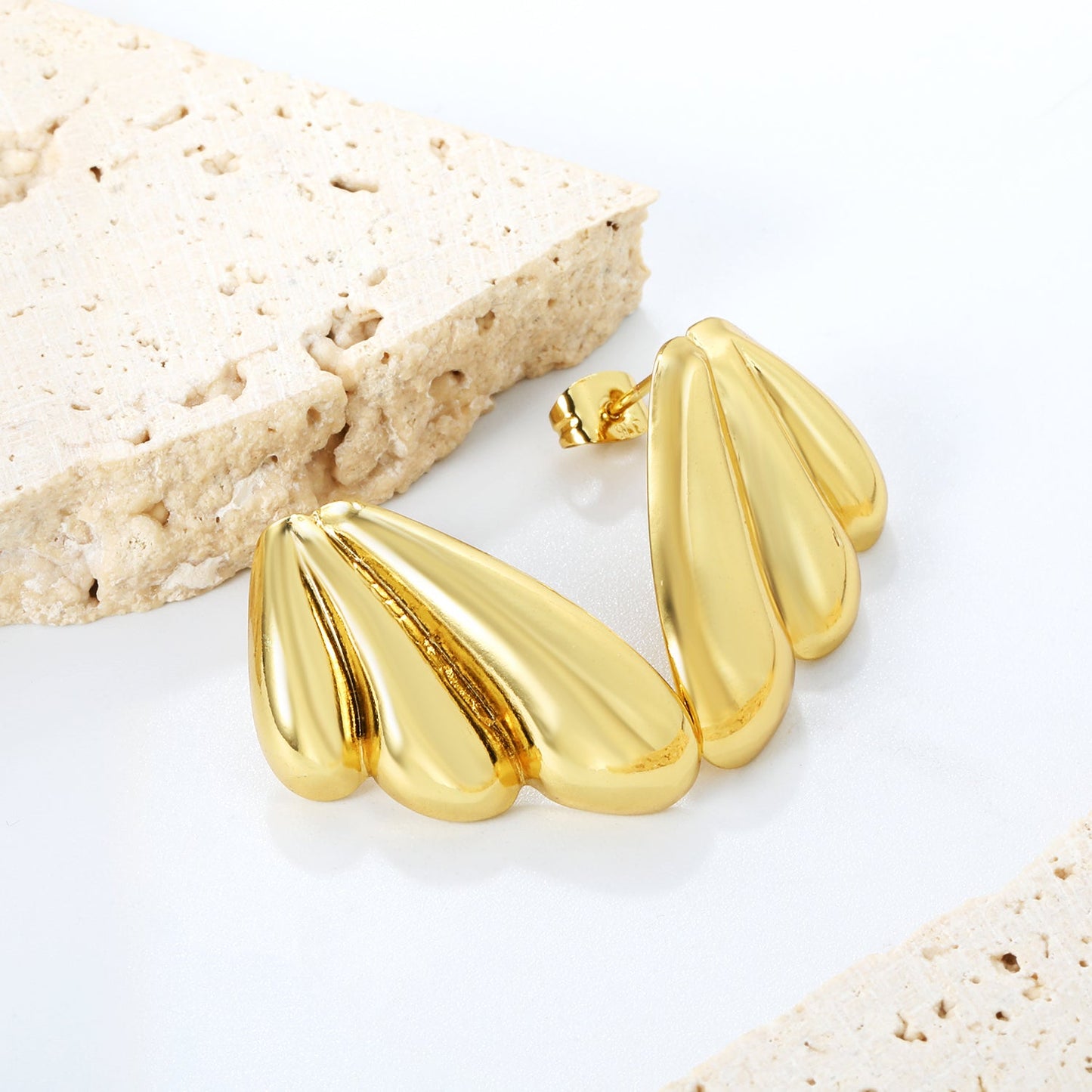 22*25mm winged stud earrings gold color
