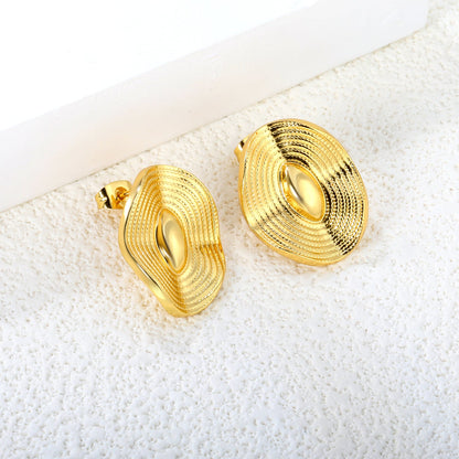 19*23.5mm oval shaped wavy piece stud earrings gold color