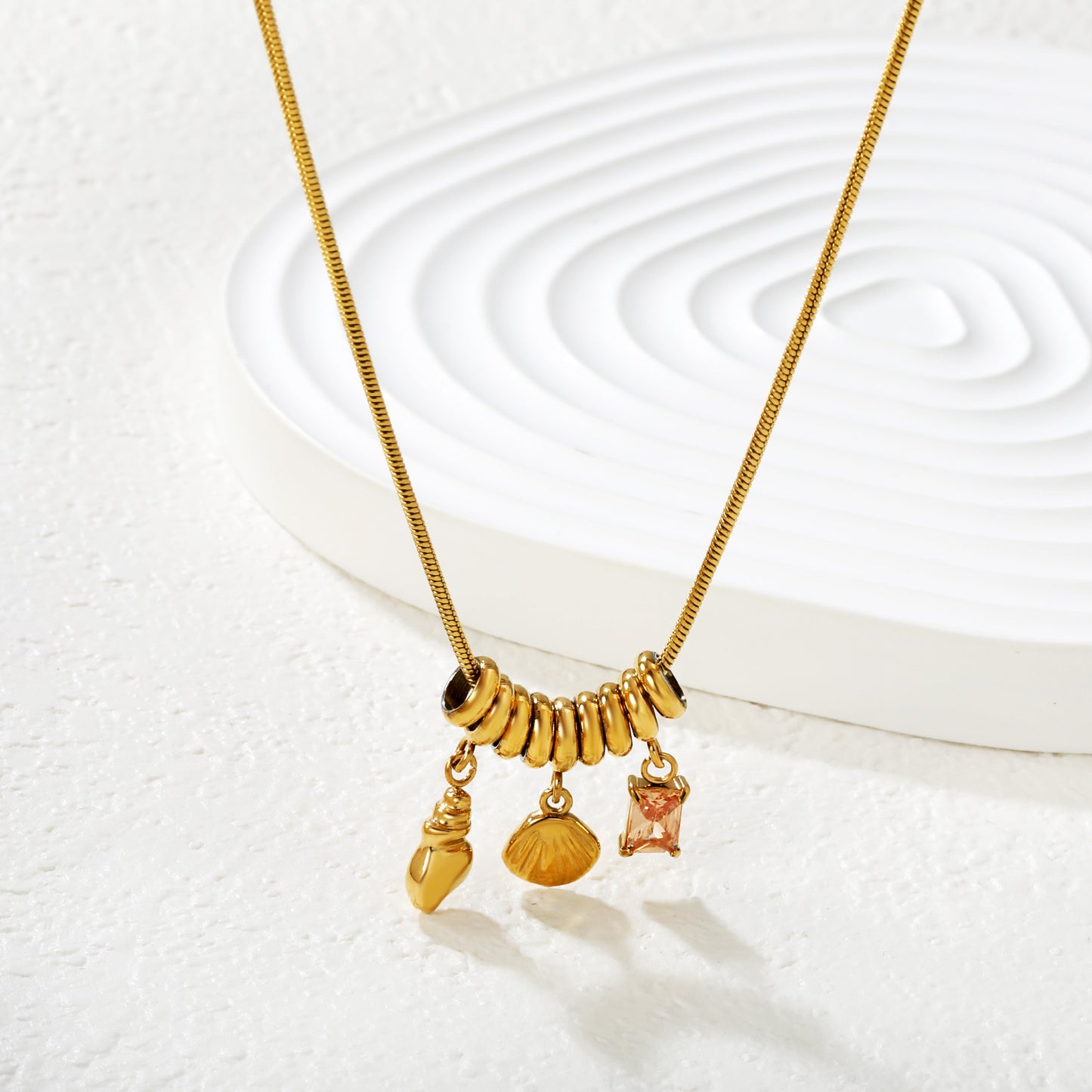 18K Gold Plated Shell Conch Charm Necklace | Stainless Steel Pink Crystal Pendant Necklace | Waterproof Beach Jewelry for Women