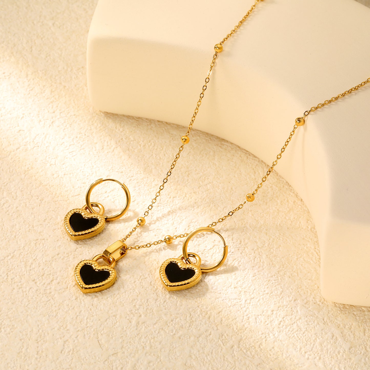 ✨ Wholesale Black Shell Heart Earrings & Pendant Set 13.9x18.1mm | 47+5cm Chain | Stainless Steel Jewelry Bulk Order