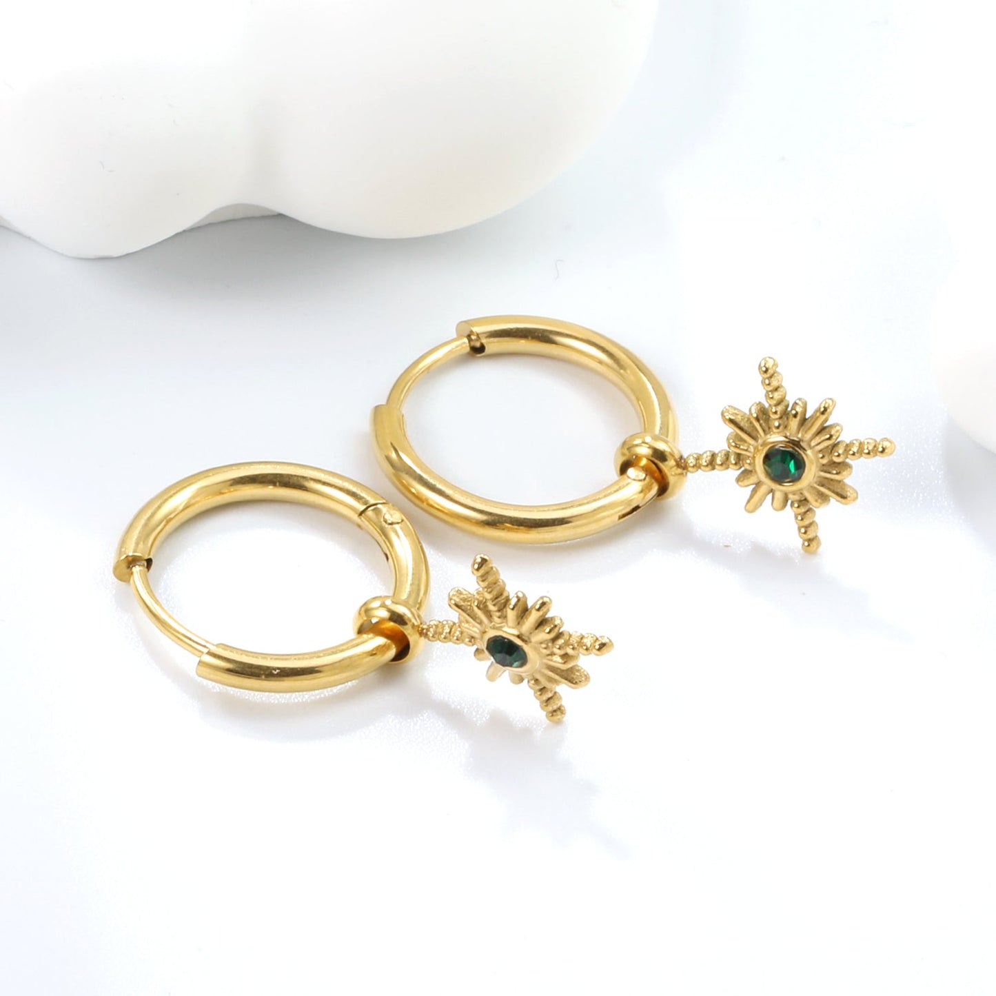 2*12mm I.D. earrings+11.2mm Polaris with white pearl/white/green zirconia earrings Gold color