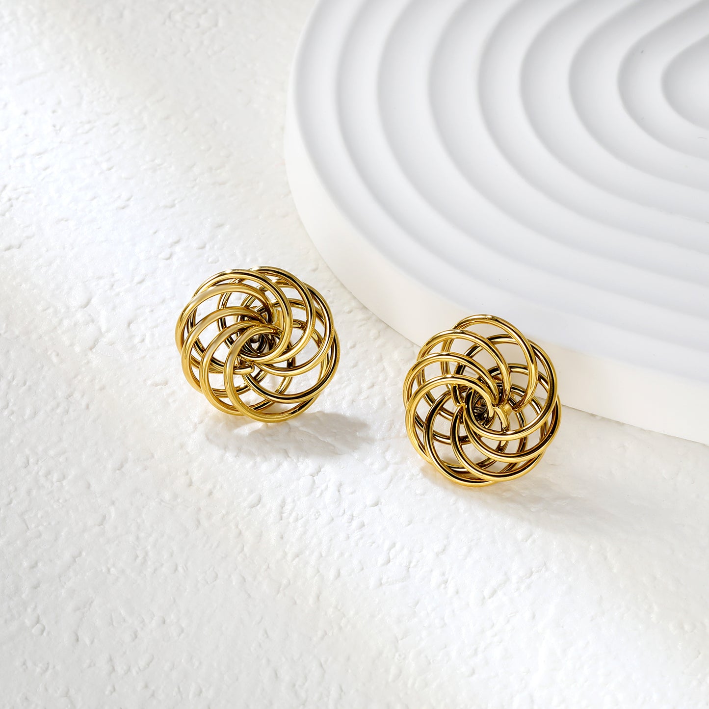 ✨ Wholesale 19.7mm Gold Floral Hoop Earrings Round Wreath Design | 5.2g Stainless Steel Earrings Bulk | Hypoallergenic