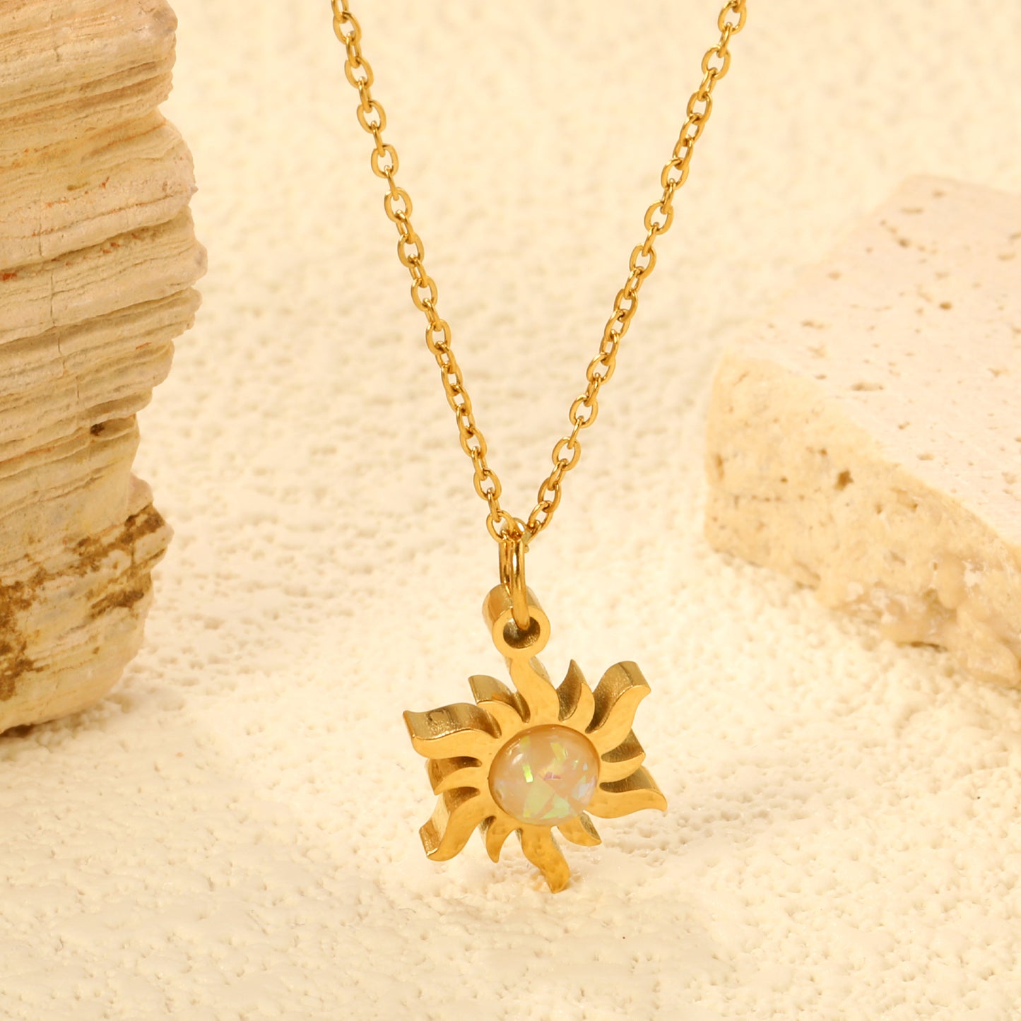 40+5cm Stainless Steel Jewelry Necklace 18k Gold Plated 11.4*15.2mm Cz Stone Sun Pendant Necklace