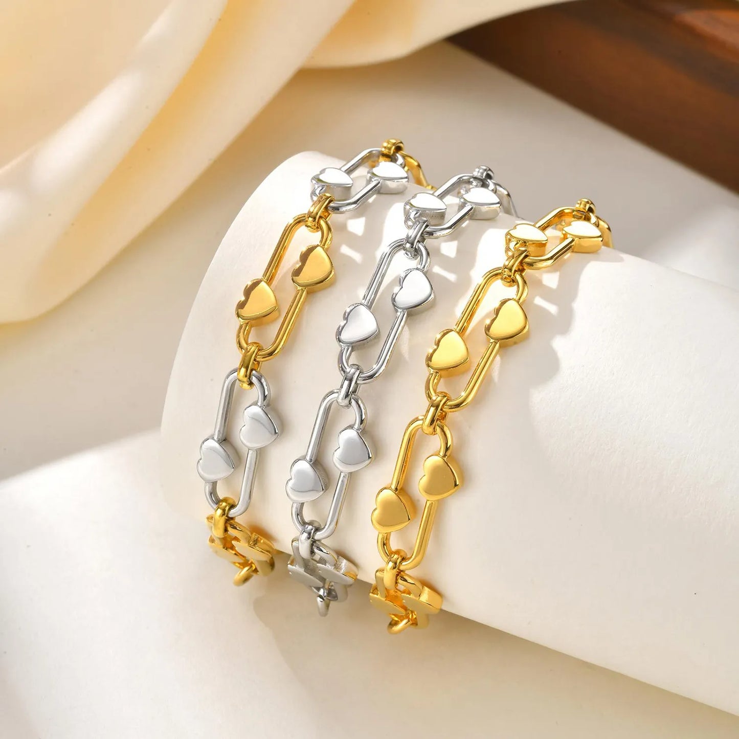 Wholesale Heart-Link Bracelet Collection (Gold/Silver/Two-Tone) | 16+5cm Adjustable | 21x10mm Statement Chain | MOQ 12