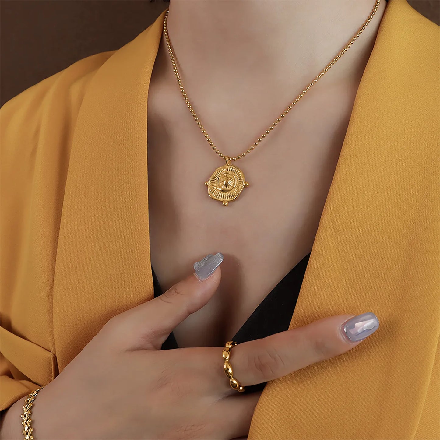 18K Gold Textured Medallion Beaded Necklace | 40+5cm Adjustable | 23x25mm Sunburst Pendant | Wholesale Bulk (MOQ 12)