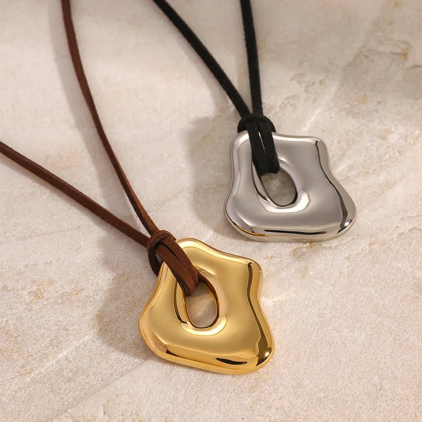 Wholesale Organic Sculptural Pendant Necklace (Gold/Silver) | 120cm Leather Cord | 34x41mm Open-Frame Design | MOQ 12