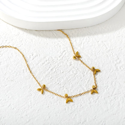 18K Gold Mini Fishtail Charm Necklace | 40+5cm Adjustable Chain | 5.2×6mm Fishtail Accents | Wholesale (MOQ 12)