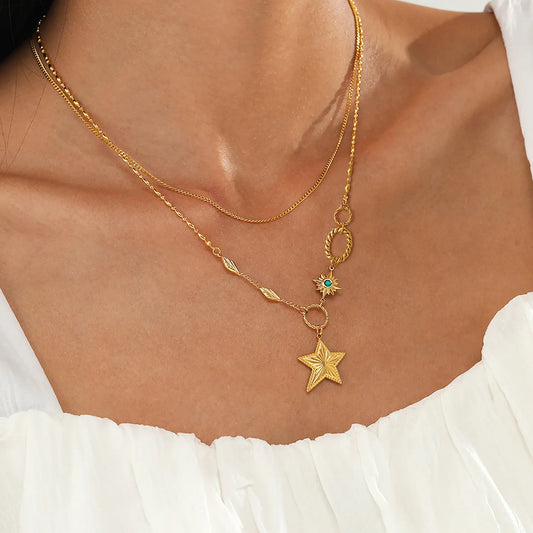 Wholesale Gold Dual-Layered Star Pendant Necklace | 40/45+5cm Chains | 18mm Textured Star + Emerald Detail | MOQ 12