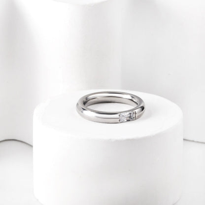 Fashion Round Geometric Light Luxury Diamonds Metal Ring