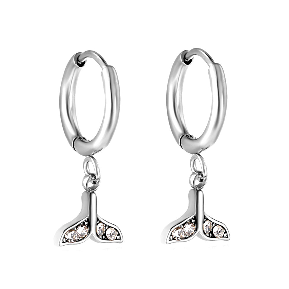 1.6x10mm circle fishtail white diamond stud earrings