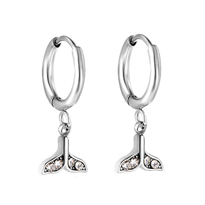 1.6x10mm circle fishtail white diamond stud earrings