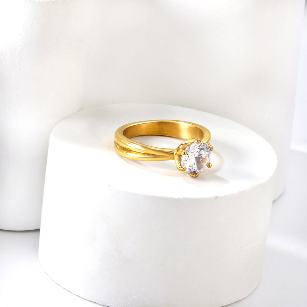 Plating new four claws white diamond ring simple glossy ring