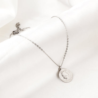 Stainless Steel Round Accessory With Boy Avatar Pattern Necklace