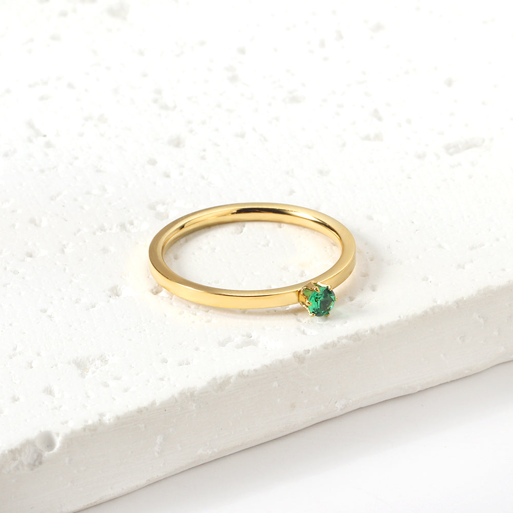 Simple plain ring with multi-color zirconia