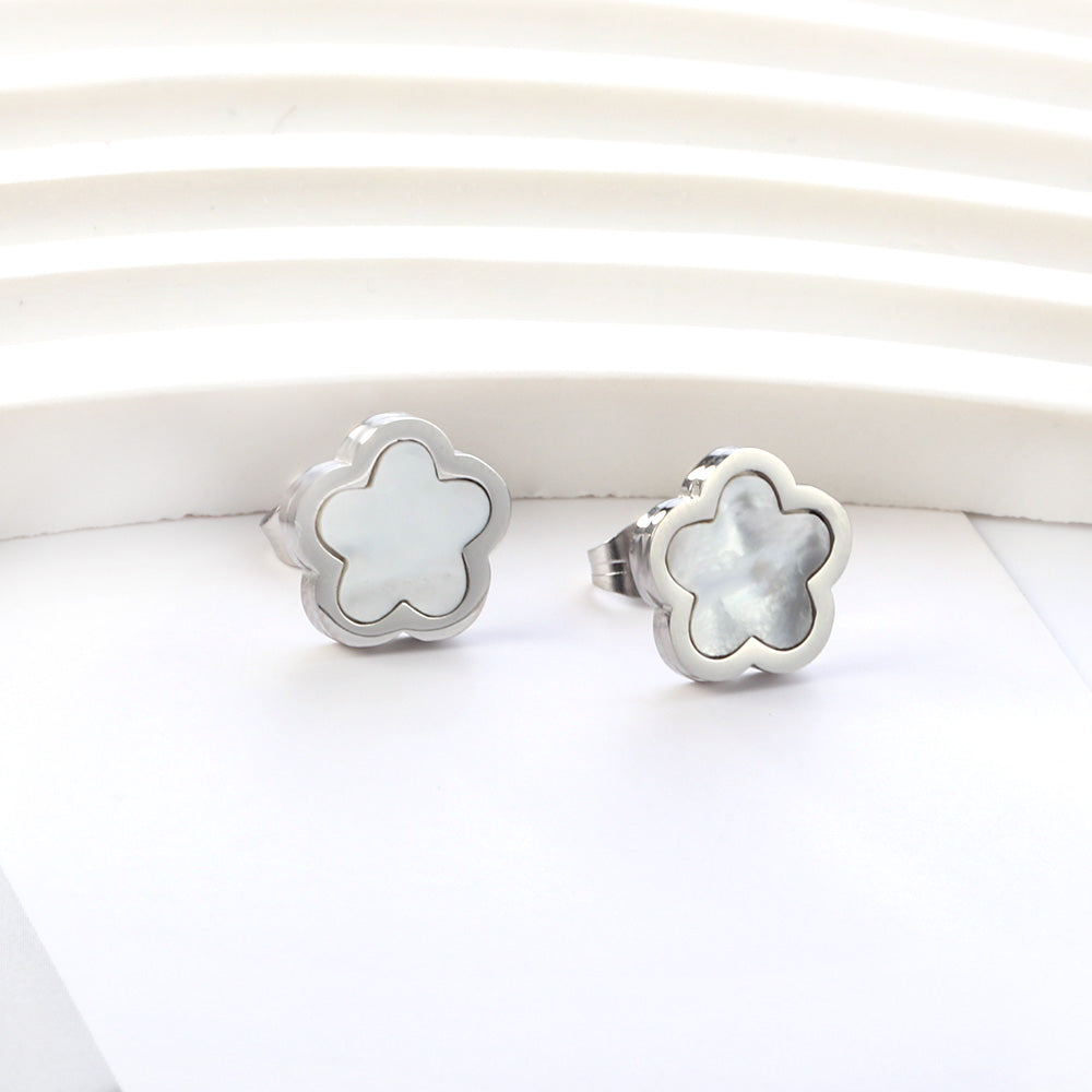 Wholesale New Stainless Steel Peach Blossoms With White Shell Cutting Stud Earrings