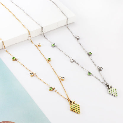 New 3 Green Diamonds + 3 White Diamonds + Grapes With Green Diamond Necklace