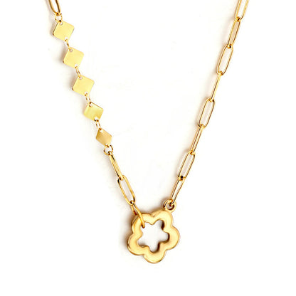 New Fashion Peach Blossom Hollow Accessory + 5 Square Accessory Necklaces