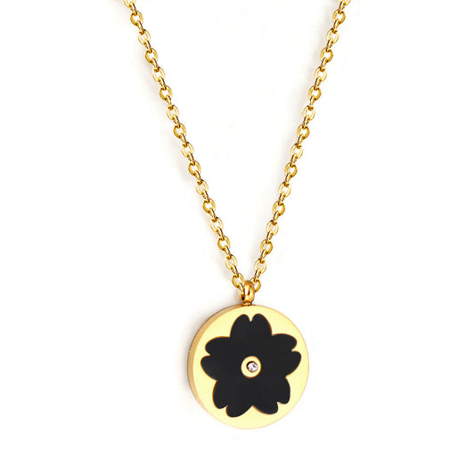 New Fashion Round Black and White Shell Pendant with Diamond Necklace