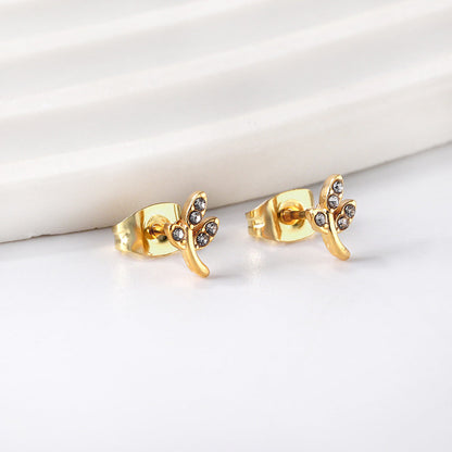 Golden Leaf cut earrings with diamonds