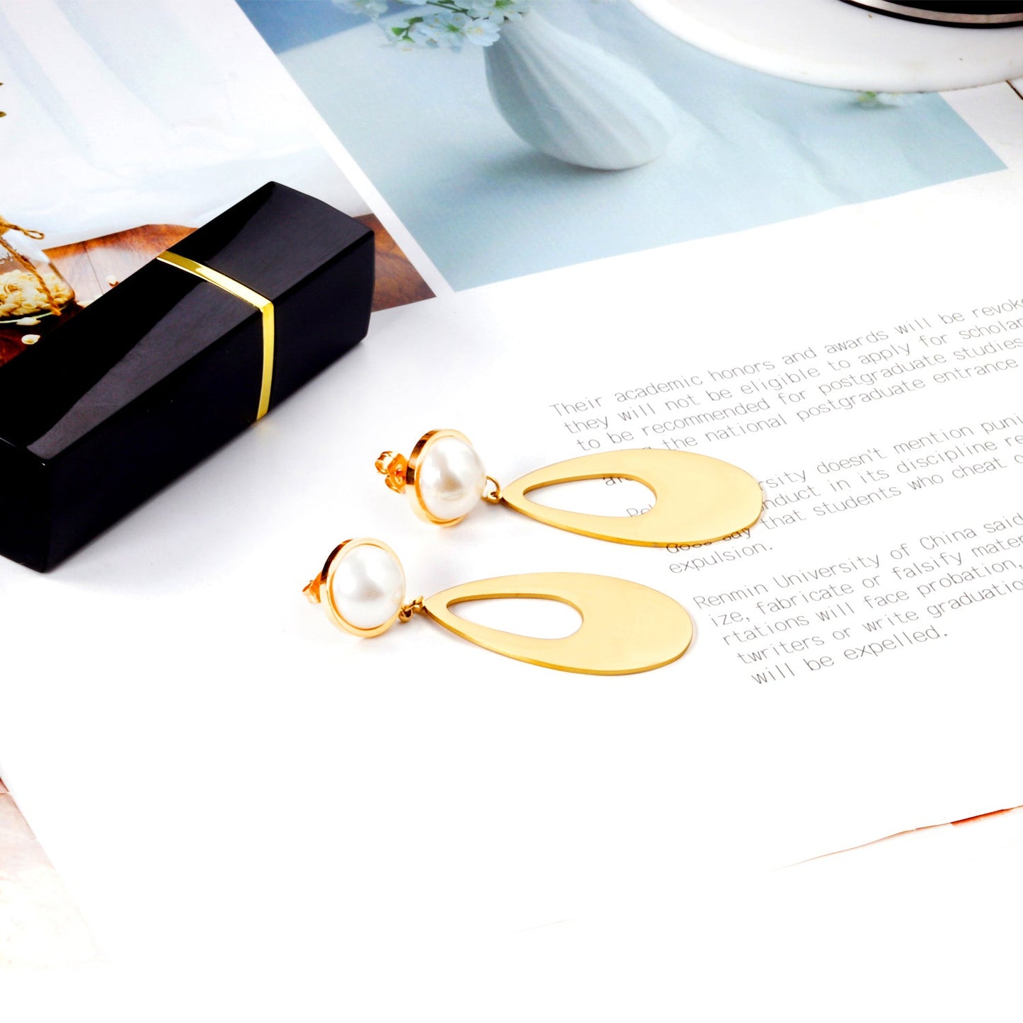 Half Pearl Glossy Oval Earrings