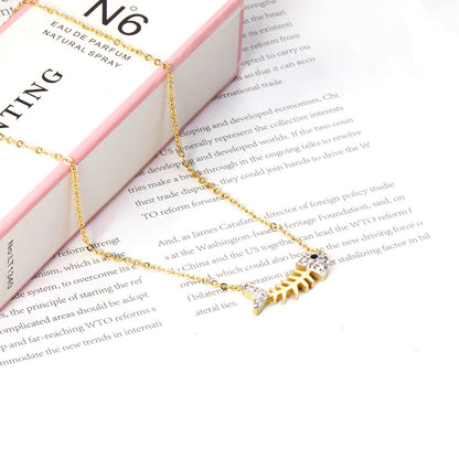 25*9.5mm fish bone pendant with white diamonds necklace 45+5cm