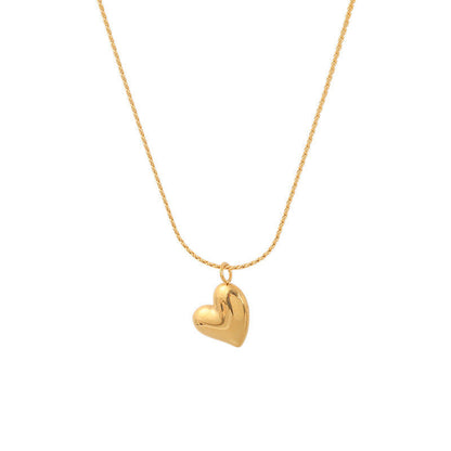 Golden heart necklace female temperament collarbone chain niche simple hundred matching necklace