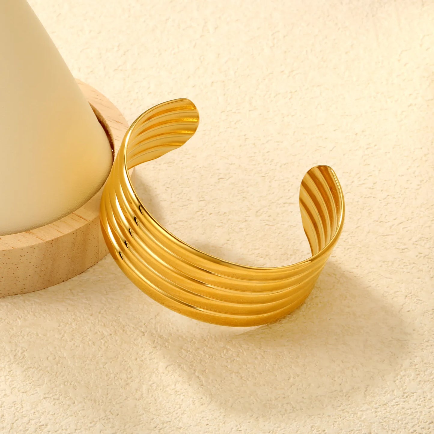 ✨💫 Wholesale 29mm 60mm ID Gold Bangle | Smooth Twist Design | Stainless Steel Cuff