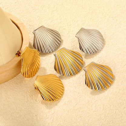 ✨ Wholesale Stainless Steel Shell Earrings | 32.4*29.2mm Natural Mother-of-Pearl | Gold/Steel/Two-Tone Colors | Hypoallergenic Studs