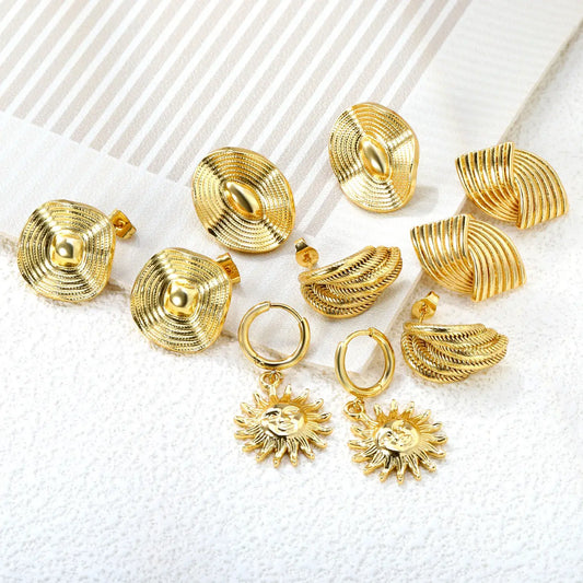 ✨ 18K Gold PVD Stud Earrings Wholesale (MOQ 12+) | Stainless Steel Hypoallergenic 🌍 | Trendy Circle Huggies & Statement Hoops