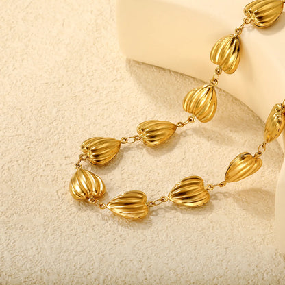 ✨💝 Wholesale 15x14mm Hollow Heart Necklace | 17-Piece Chain | Gold Stainless Steel
