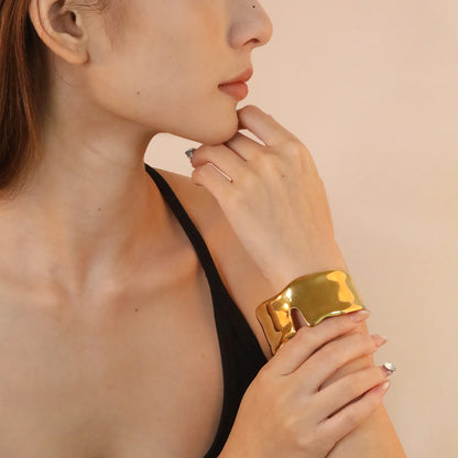 ✨ 18K Gold PVD 60x35mm Adjust Size Bangle Bracelet Wholesale (MOQ 12+) | Stainless Steel 🌍 | Hypoallergenic Cuff & Chain Bangles