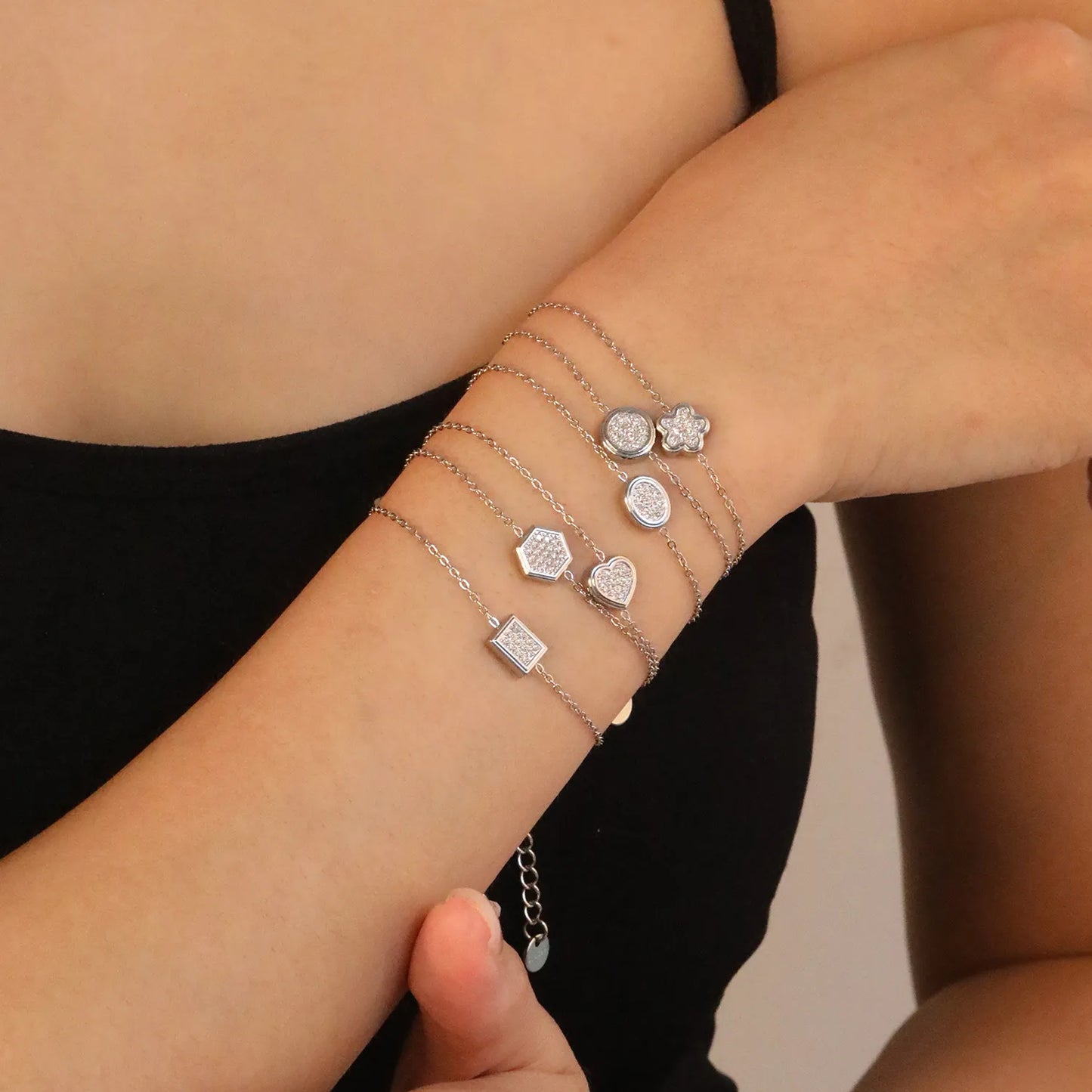 ✨ 18+3cm Stainless Steel Bracelet With Six Shape Wholesale (MOQ 12+) | Stainless Steel Hypoallergenic 🌍 | Dainty Chain & Charm Bracelets