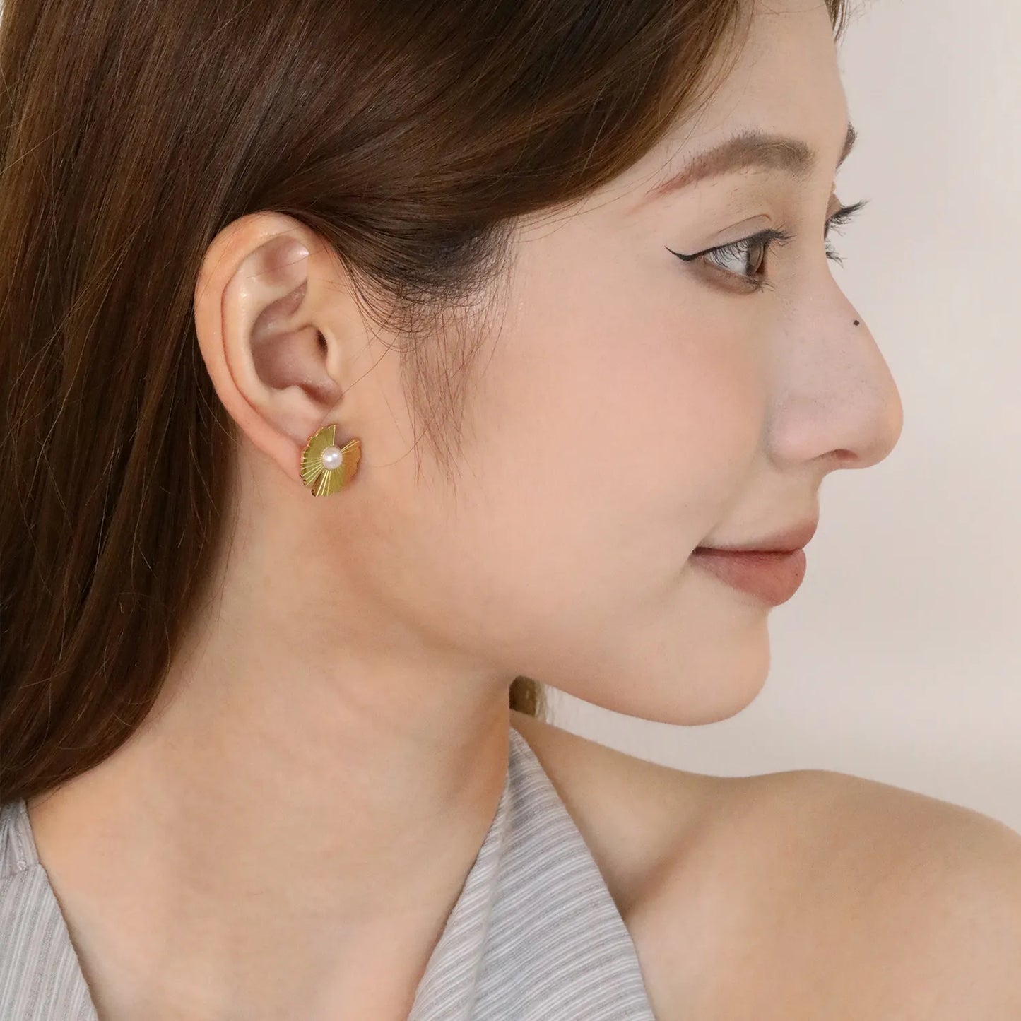 ✨ Wholesale Butterfly Wing Stud Earrings | 15.2x15.8mm Wing Design with Simulated Pearl | Gold Plated Stainless Steel | Delicate Nature Jewelry