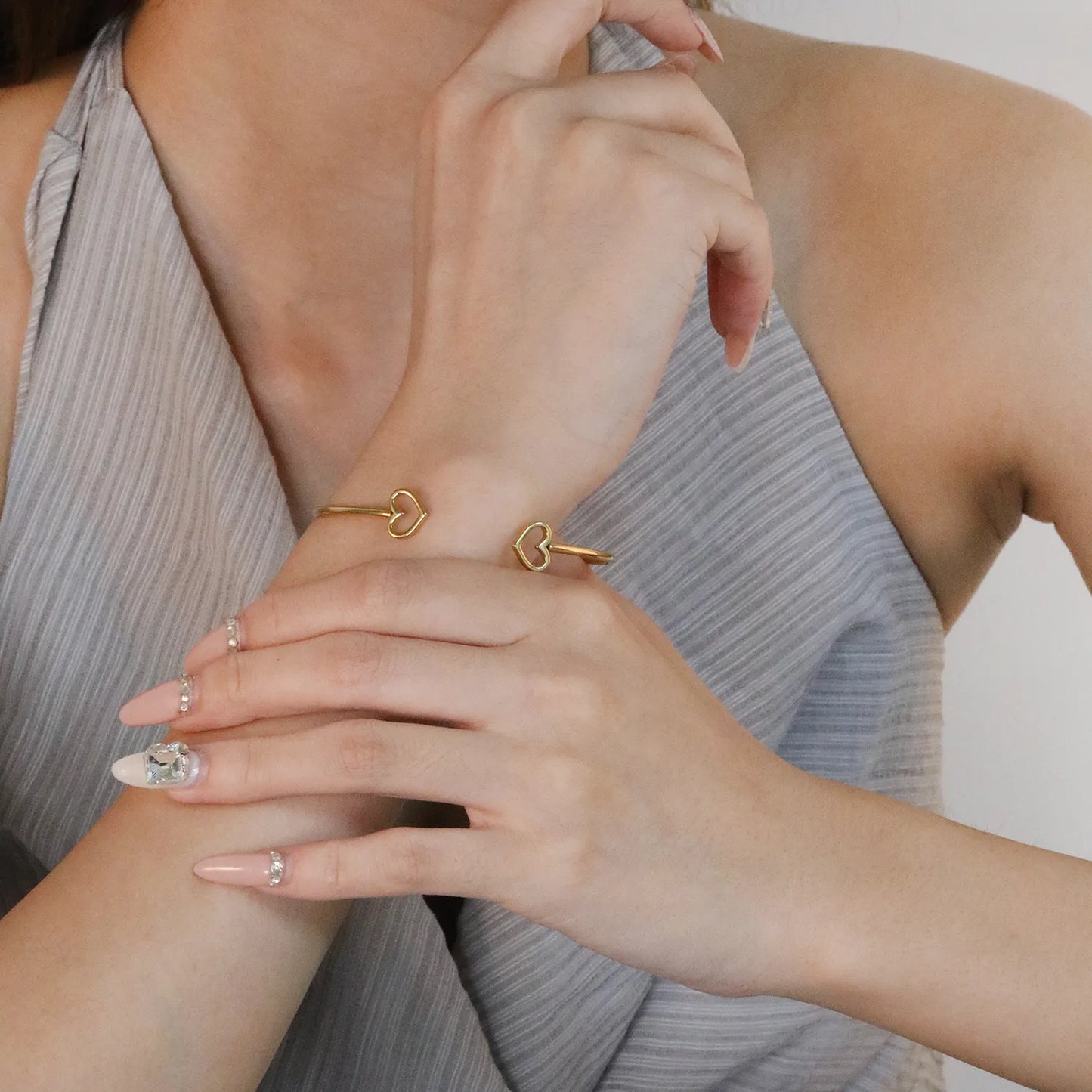 ✨ Wholesale Heart Opening Bangle | 2mm Thin Gold Cuff with Double Heart Cut-Outs | 60mm Inner Diameter Stainless Steel Bracelet for Women