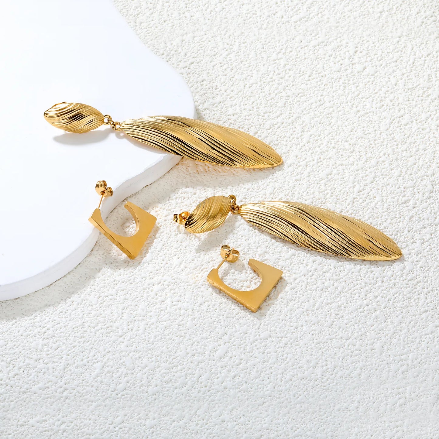 Wholesale 56.2mm Leaf Drop Earrings & 2.3x20.6mm Smooth Minimalist – Bulk Wholesale (12+ Pairs) 🌍 EU/US Supplier Trendy & Durable