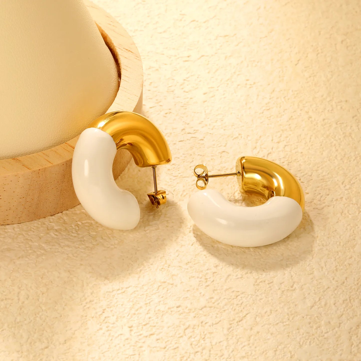 ✨Gold Drip Enamel C-Earrings | 10.3x31.2mm Stainless Steel | White/Black/Red Wholesale