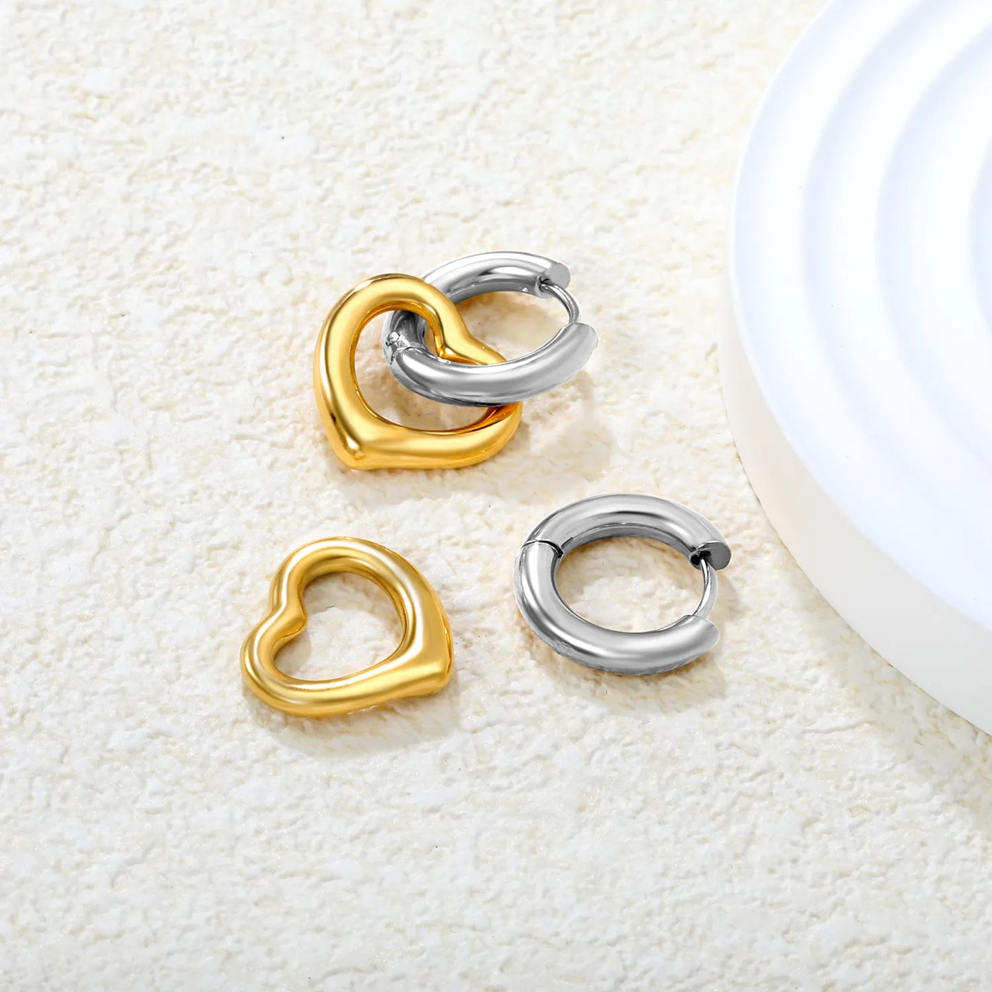 ✨ Wholesale Two-Tone/Gold Stainless Steel Ear Cuff + Heart Earrings | 3.0mm Inner Dia 10mm | 14.5*16.2mm Gold Peach Heart | Hypoallergenic Clip-On Design