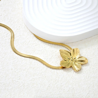 🌸 Wholesale 30.2x32.2mm Floral Pendant Necklace | 4mm Snake Chain 45+5cm | Steel/Gold