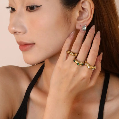 ✨ 18K Gold PVD 7mm High Irregular Hammered Pattern Open Rings inlaid with white pearls Wholesale (MOQ 12+) | Stainless Steel Hypoallergenic Bands 🌍 | Stackable & Statement Rings