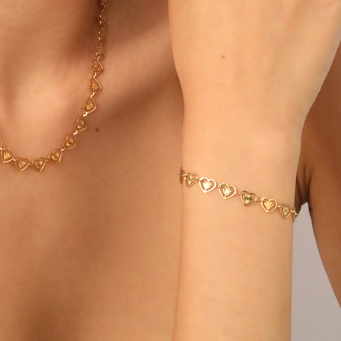 ✨ Wholesale Heart Charm Bracelet 7.4x6mm | 20+5cm Adjustable | Stainless Steel/Gold | Hypoallergenic