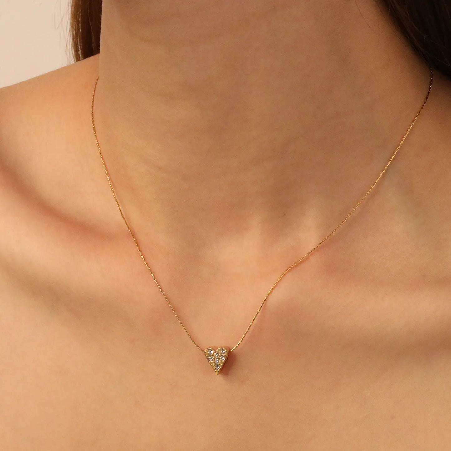 ✨Bulk Gold Heart Pendant Necklace – Sparkling Hollow Design | 8*9mm Size | 0.3mm Cross Round Chain | 40+5cm Adjustable (Wholesale Jewelry for Retailers)