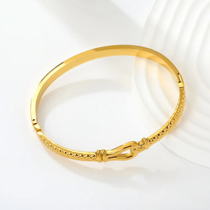 Woven Rope‑Textured Knot Motif Hinged Bangle | Vintage Bracelet Wholesale MOQ 12