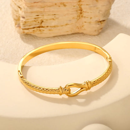 Woven Rope‑Textured Knot Motif Hinged Bangle | Vintage Bracelet Wholesale MOQ 12