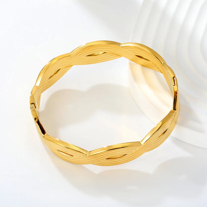 Twisted‑Ribbed Intertwined Hinged Bangle | 18K Gold Plated Stainless Steel | Chunky Statement Bracelet Wholesale