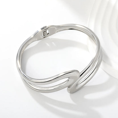 Sculptural Double Curved Spring‑Hinge Cuff Bangle | Two Colors Options | MOQ 12