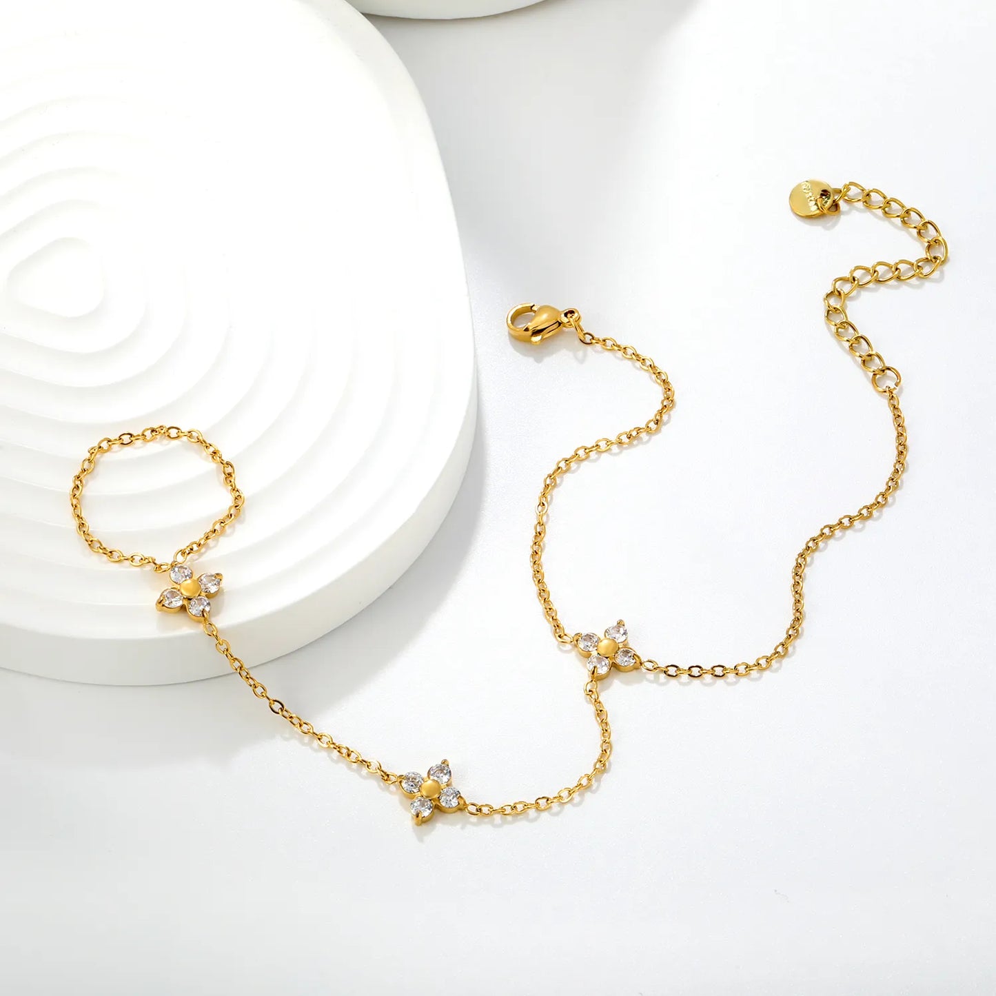 18K Gold Plated Clover Crystal Hand Chain | Wholesale Dainty Connected Bracelet Finger Ring Hand Harness